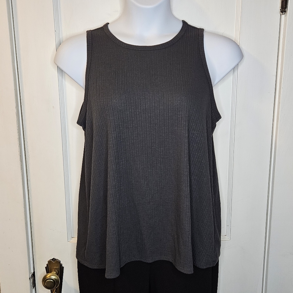 Old Navy Luxe Ribbed Grey Women's Tank - Size Large
